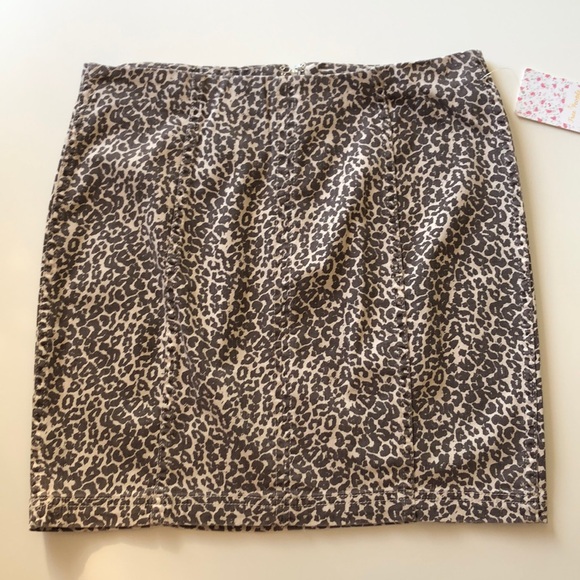 Free People Dresses & Skirts - Free People Modern Feme Novelty Skirt